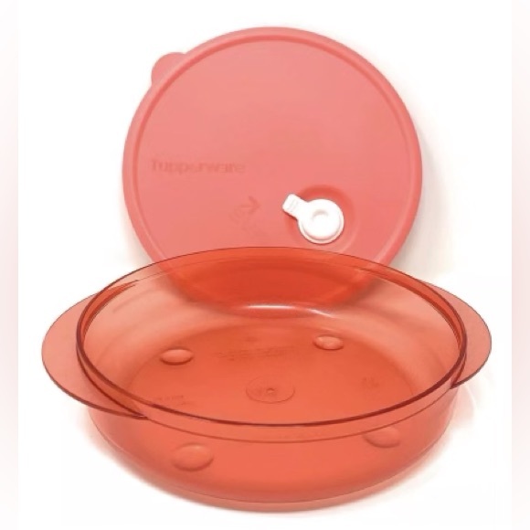 Tupperware Vent N Serve Freezer Microwave 3 1/4 Cups Large Round Red New - Picture 4 of 4